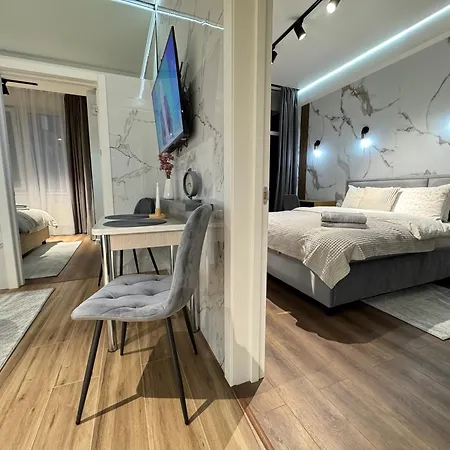 צ'יסינאו Rentnow New Lux Business Apartment In The Center מראה חיצוני תמונה