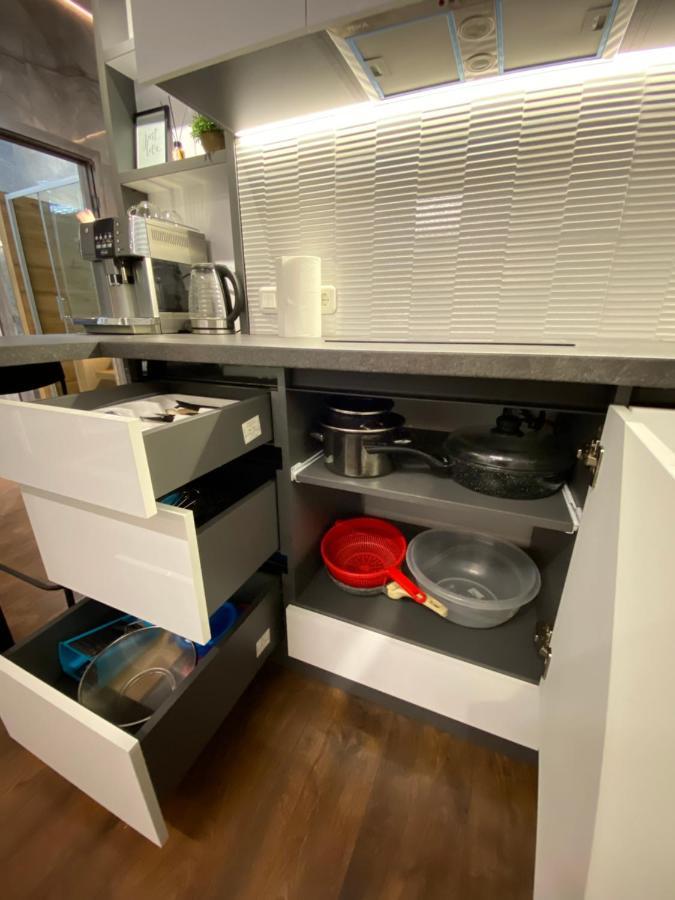 Rentnow New Lux Business In The Center Apartament *