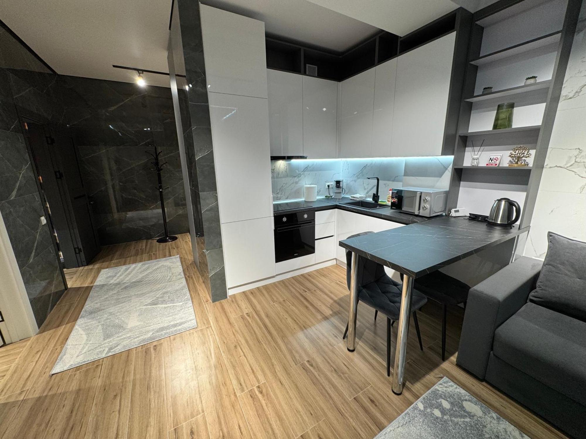 Rentnow New Lux Business In The Center * Chisinau